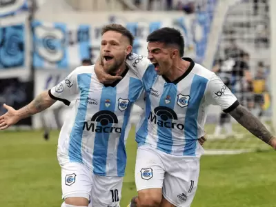 Fernando Brandan y Abel Arga�araz jugadores de Gimnasia de Jujuy.