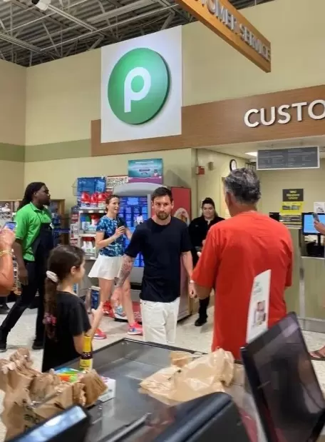 Messi caus� furor en un super de Miami