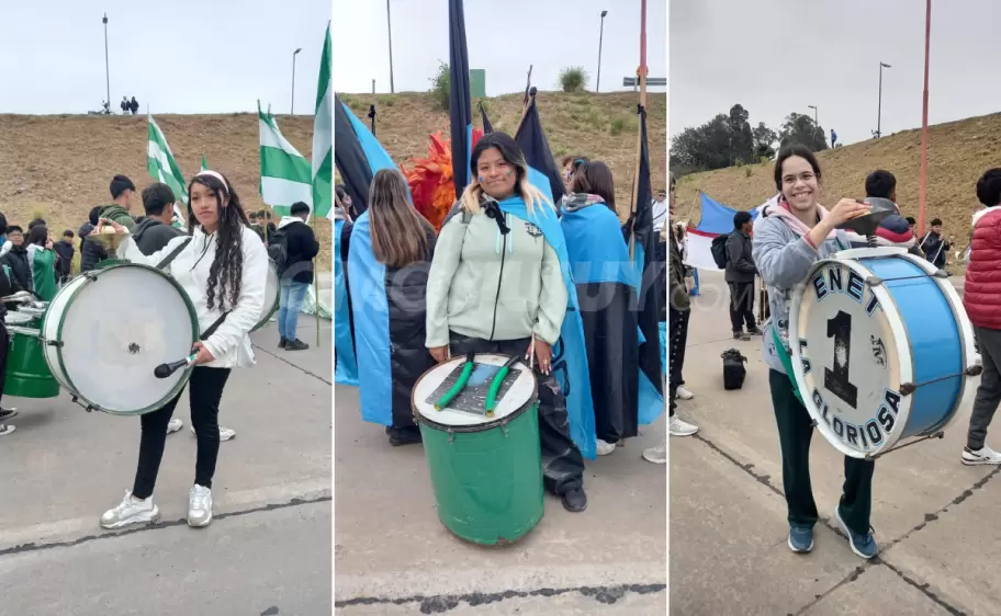 chicas que tocan bombos en la fne