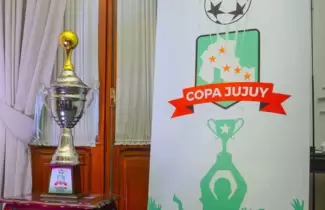 Trofeo de la Copa Jujuy.