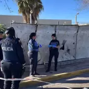 Un hombre murió aplastado por un puesto de diarios derribado por el viento Zonda