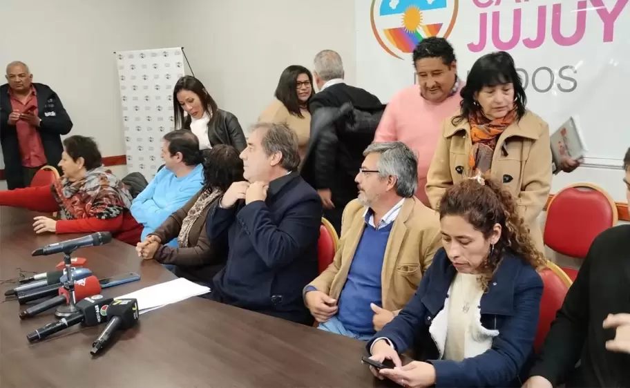 Conferencia de prensa del Frente Cambia Jujuy