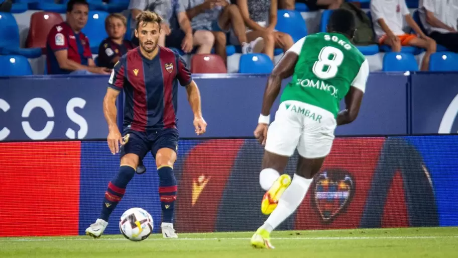 Marcelo Saracchi jugó en Levante