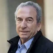 José Luis Perales desmintió la noticia sobre su muerte: "Estoy más vivo que nunca"