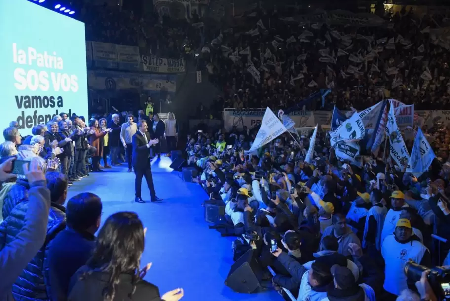 Sergio Massa en acto con la CGT