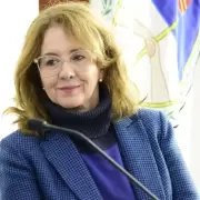 María Teresa Bovi renunció al Ministerio de Educación