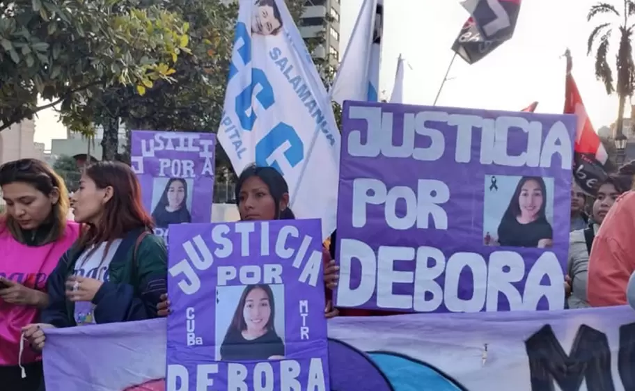 Marcha pidiendo Justicia por el femicidio de Dbora Cano