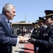 El Gobierno entregó 2.000 ascensos a policías de Jujuy