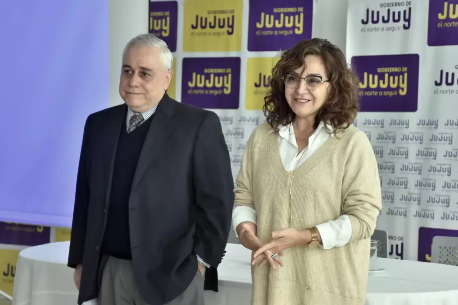 Reunión en el ministerio de Educación de Jujuy