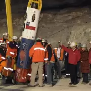 Los mineros chilenos atrapados durante 68 días ganaron un juicio al Estado: ¿cuánto cobrará cada uno?