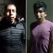 Dos detenidos por consumir bebidas alcohlicas y orinar frente a los nios en Alto Comedero