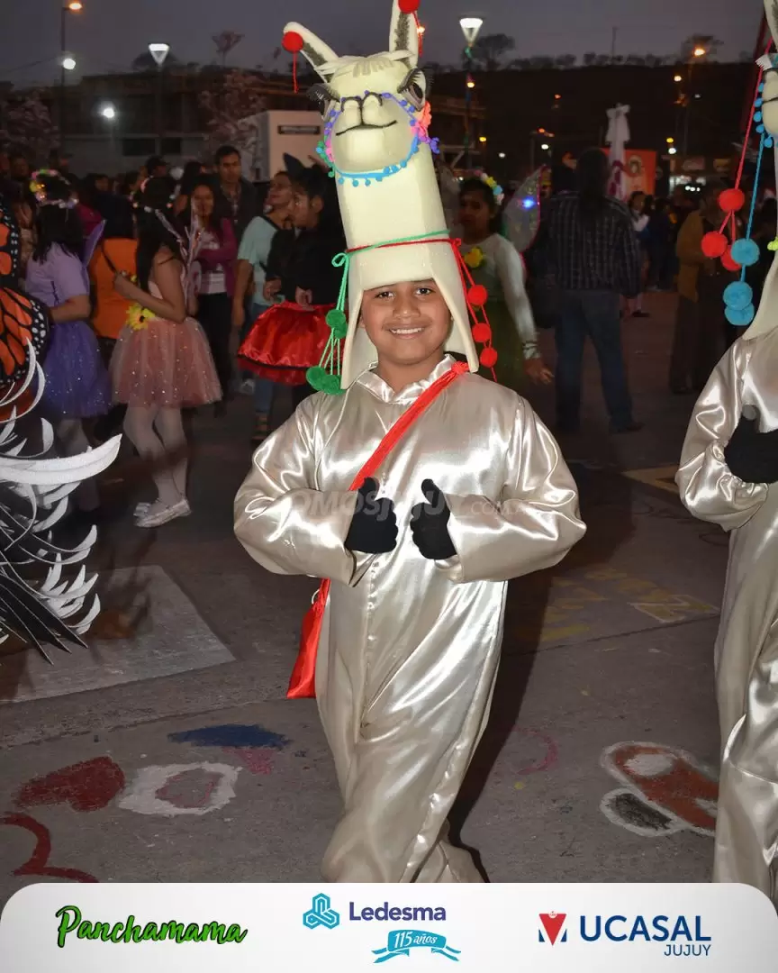 desfile bienvenida primavera 2023