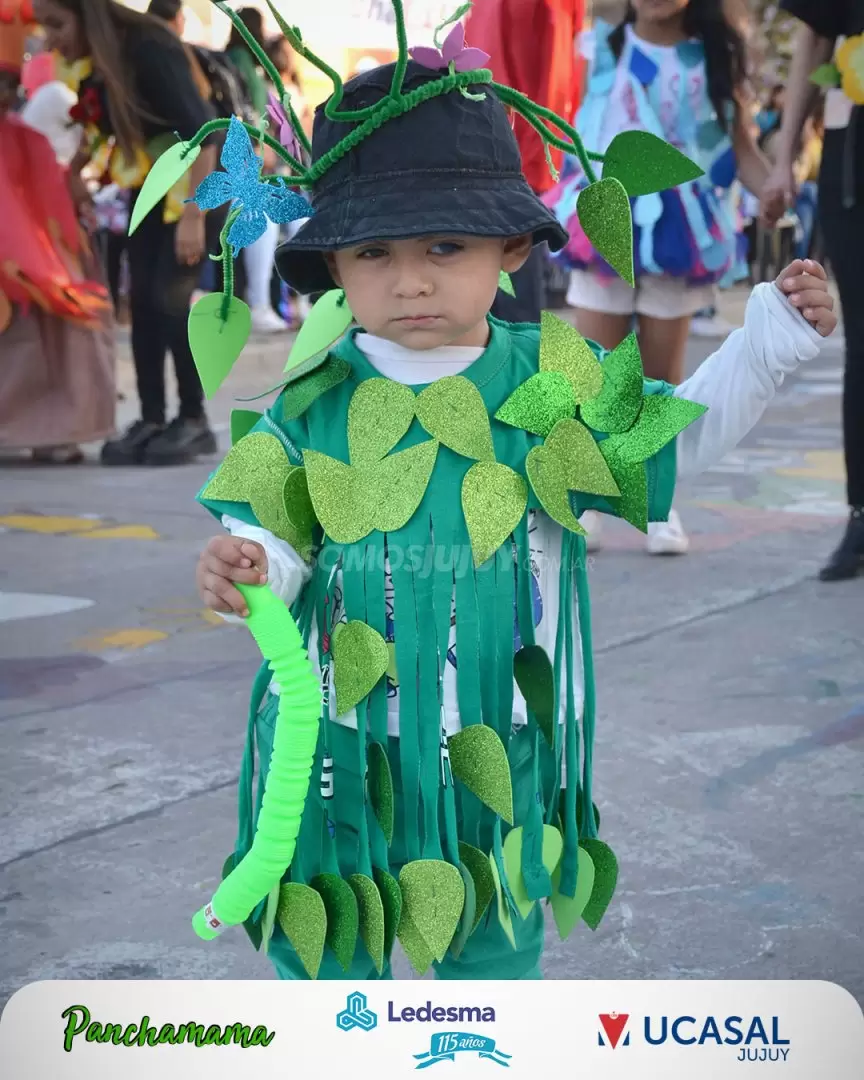 desfile bienvenida primavera 2023