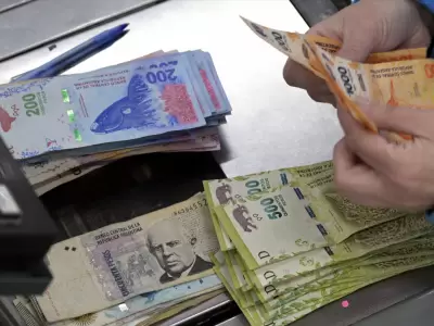 dinero plata money