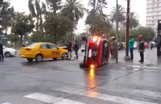 accidente en esquina de casa de gobierno