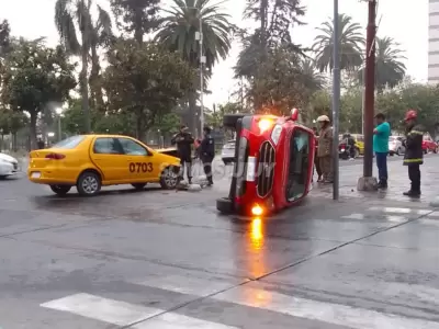 accidente en esquina de casa de gobierno