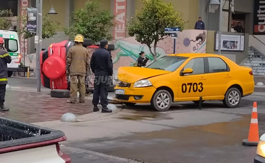 Accidente en el centro de San Salvador de Jujuy