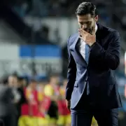 Fernando Gago presentó la renuncia tras la derrota ante Independiente en el clásico