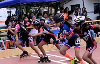 Pat�n carrera en Perico.