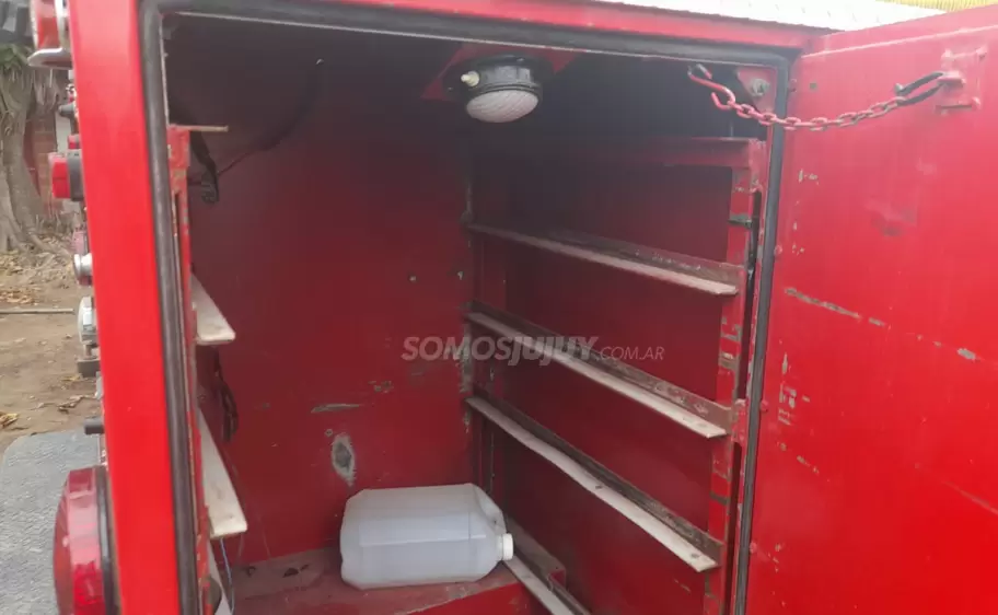 Robo en el cuartel de bomberos voluntarios de Libertador