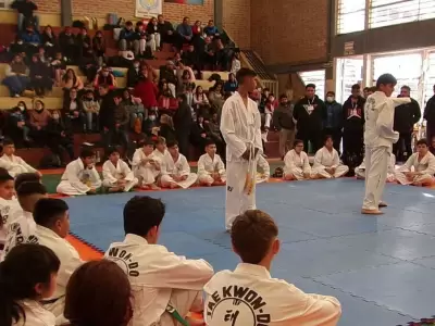 Torneo taekwondo Jujuy - delegaciones de todo el pas.
