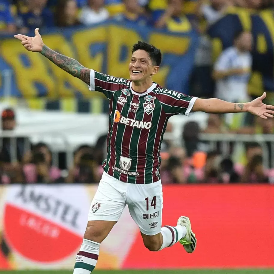 Germn Cano celebra su gol en la final de la Copa Libertadores