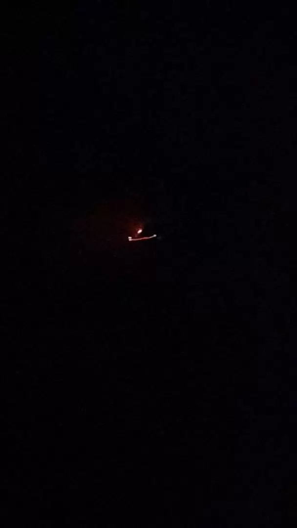 Primera toma del incendio en La Horqueta realizada desde lejos