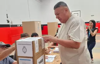 chiqui Tapia votaci�n