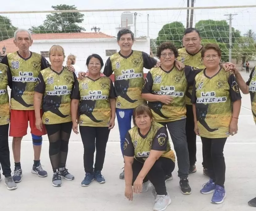 Equipo mixto de Newcom.