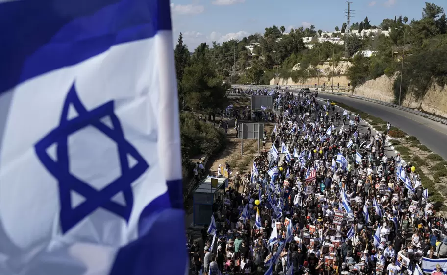 Israelíes marcharon a Jerusalén para exigir libertad de rehenes retenidos por Hamás