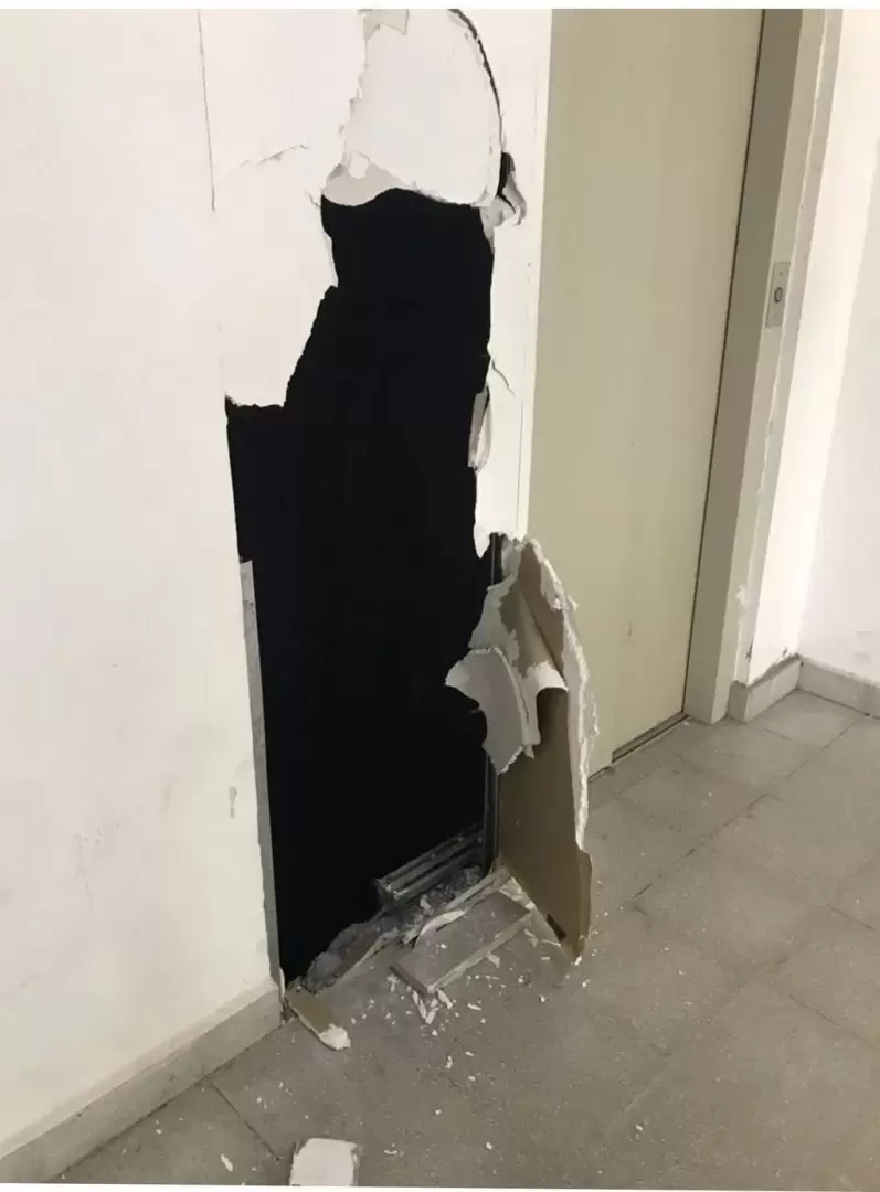 Paran: alumnos estaban jugando cuando uno choc contra una pared y cay por el hueco de un ascensor