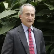 �Se cay� el plan de dolarizaci�n? Emilio Ocampo no ser� presidente del Banco Central