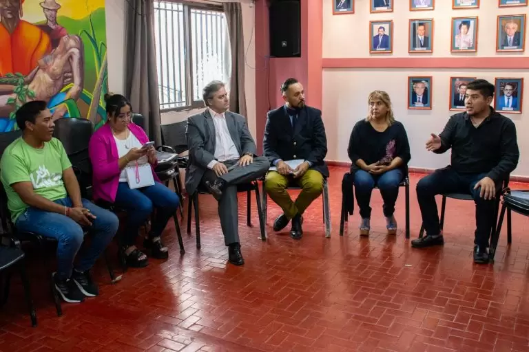Reunión con comparsas
