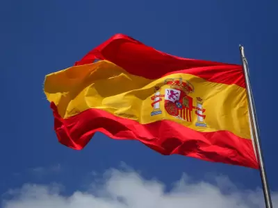 Bandera De España En Poste