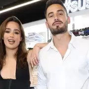 Nico Occhiato y Flor Jazmín Peña confirmaron su relación al aire en Luzu TV