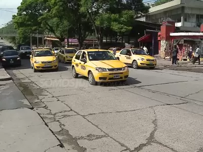 taxi amarillo - san salvador de jujuy