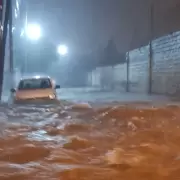 Temporal en Jujuy: cayeron casi 100 milímetros de agua en apenas dos horas y una familia fue evacuada