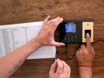 Control biométrico a trabajadores municipales en La Plata