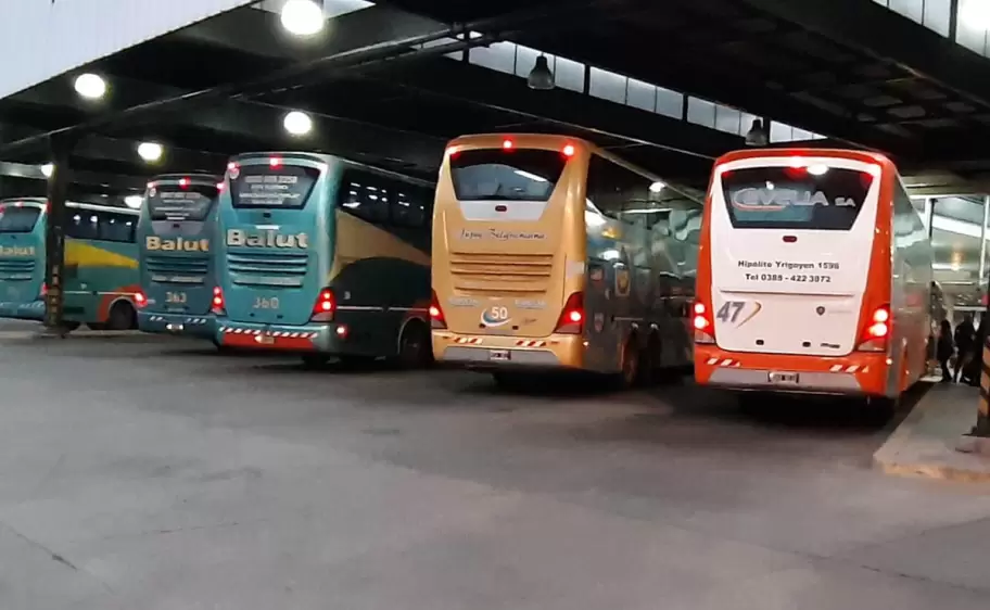 colectivos de media distancia - nueva terminal - colectivos - transporte