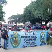 Choferes de colectivos movilizaron hasta la Municipalidad de San Salvador de Jujuy