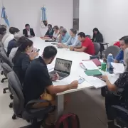 Gremios docentes y funcionarios del Gobierno de Jujuy se reunieron en mesa tcnica