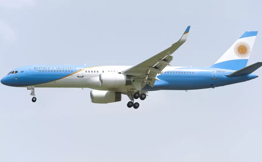 Tango 04 - avión presidencial