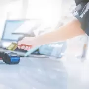 Repuntó el uso de las tarjetas de crédito, pero los usuarios prefieren los planes de pago más cortos