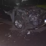 Choque frontal en Lozano: un auto y una camioneta protagonizaron el accidente