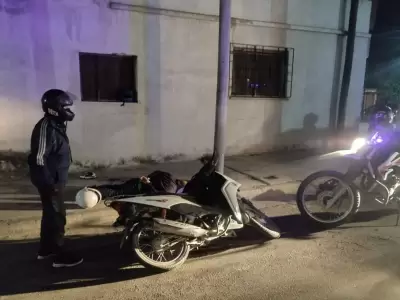Dos motochorros que se hac�an pasar por policias federales fueron detenidos en la capital juje�a