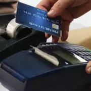 Un informe confirmó que más del 90% de las familias argentinas tiene deudas