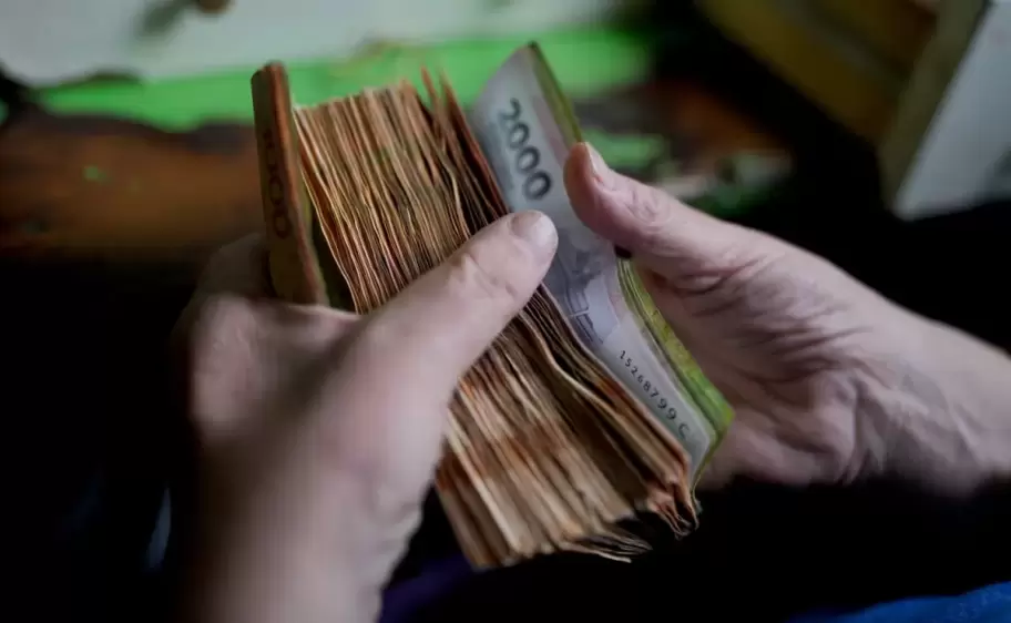 dinero plata