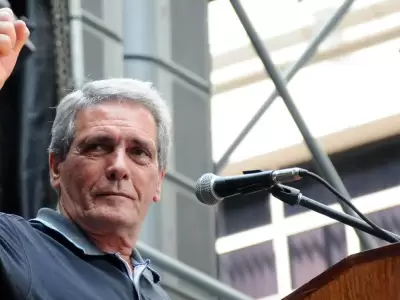 Carlos Acu�a