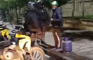 Qued� detenido por robar una garrafa en la capital juje�a