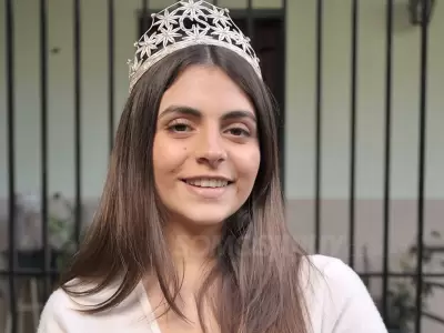 abril de la colina reina 2023 colegio del salvador